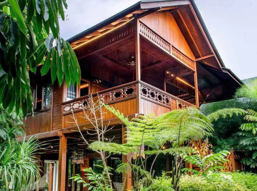 Jasa Pembuatan Rumah Kayu Terpercaya